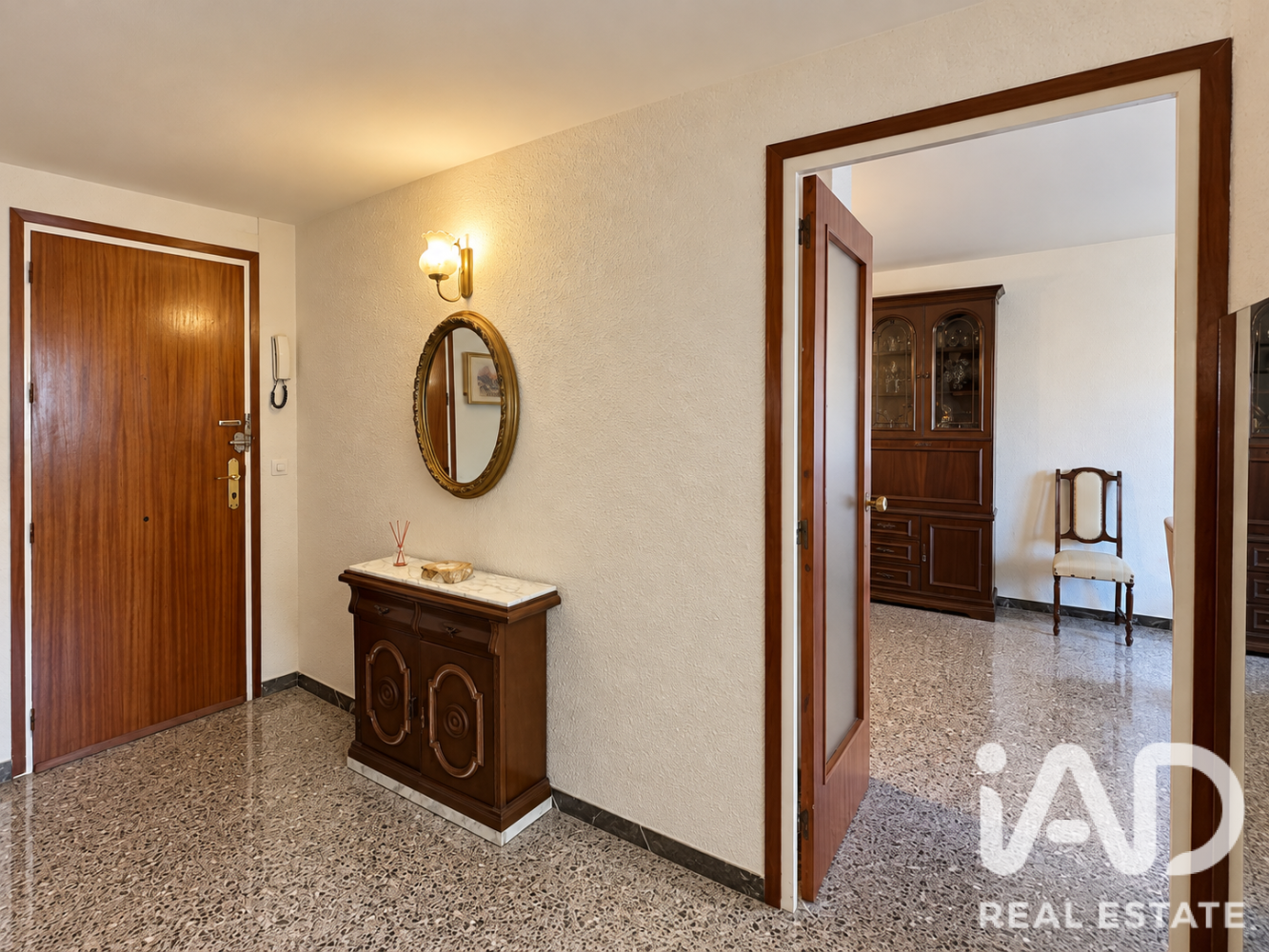 Apartment in Flix, Tarragona, Spain 3 bedrooms, 113 sq.m. No. 199530