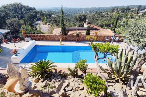 Māja Lloret de Mar, Girona, Spānijā 5 istabas, 303 m2 Nr. 197858