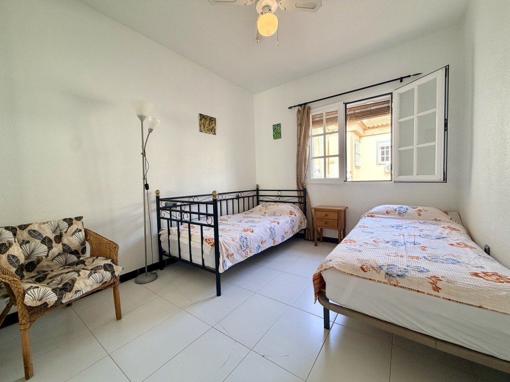 Bungalow in Torrevieja, Alicante, Spanien 2 Schlafzimmer, 74 m2 Nr. 198900