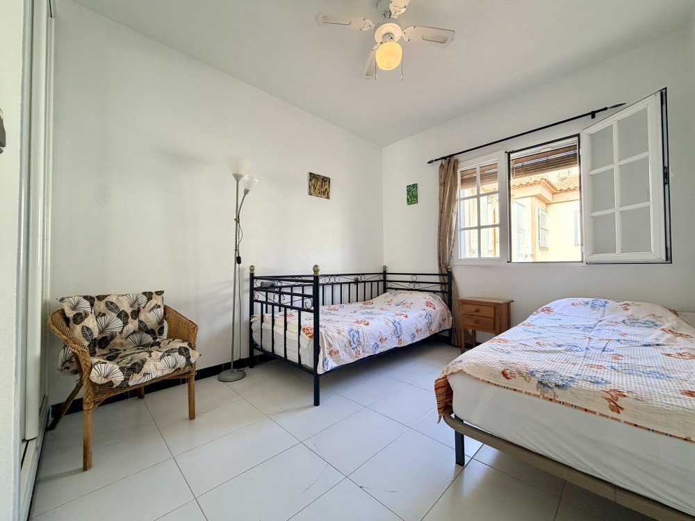 Bungalow in Torrevieja, Alicante, Spanien 2 Schlafzimmer, 74 m2 Nr. 198900