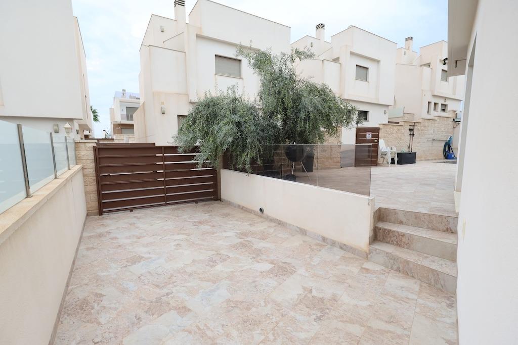 Willa w Alicante, Hiszpania 3 sypialnie, 119 mkw. nr 199836