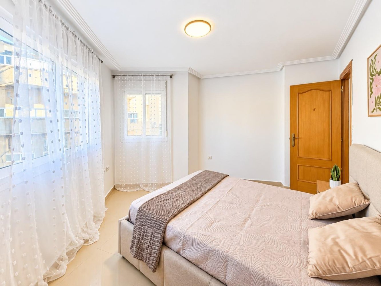 Wohnung in Torrevieja, Alicante, Spanien 1 Schlafzimmer, 56 m2 Nr. 197323