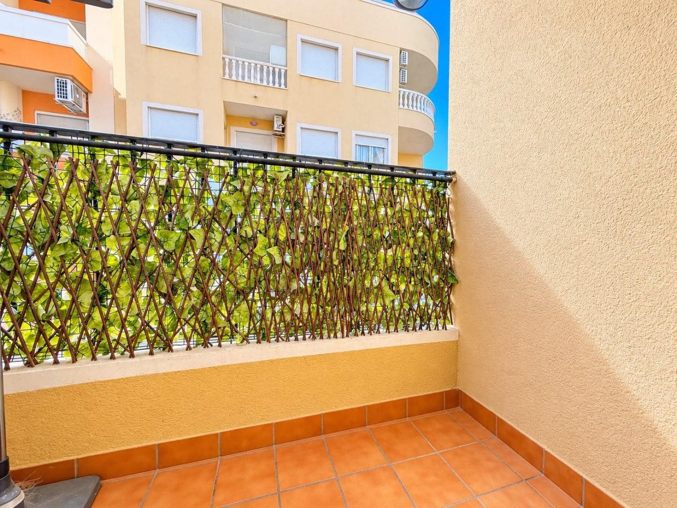 Wohnung in Torrevieja, Alicante, Spanien 1 Schlafzimmer, 56 m2 Nr. 197323