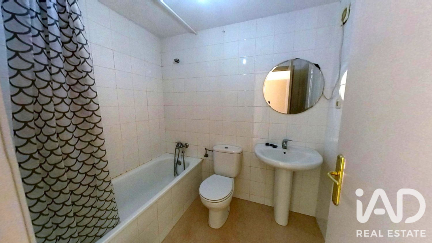 Dzīvoklis El Vendrell, Tarragona, Spānijā 4 istabas, 148 m2 Nr. 197669