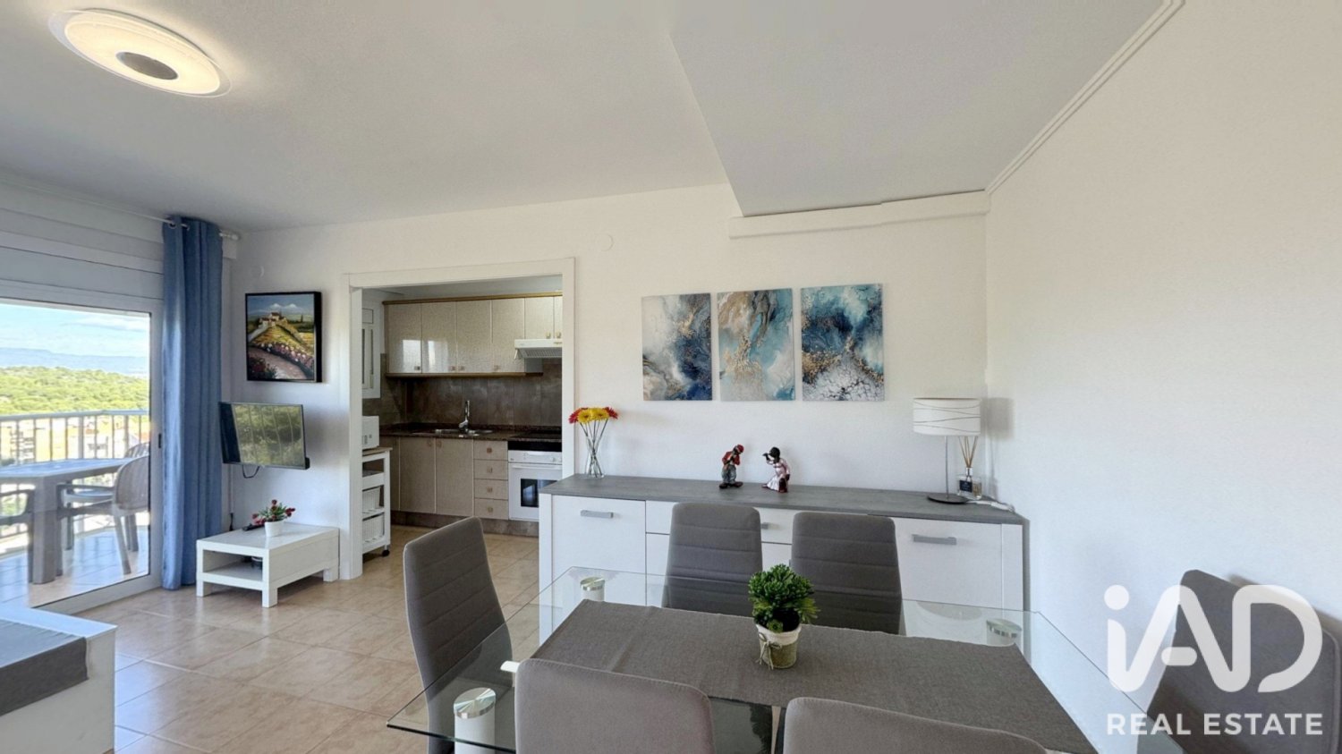 Apartment in Salou, Tarragona, Spain 2 bedrooms, 76 sq.m. No. 199537