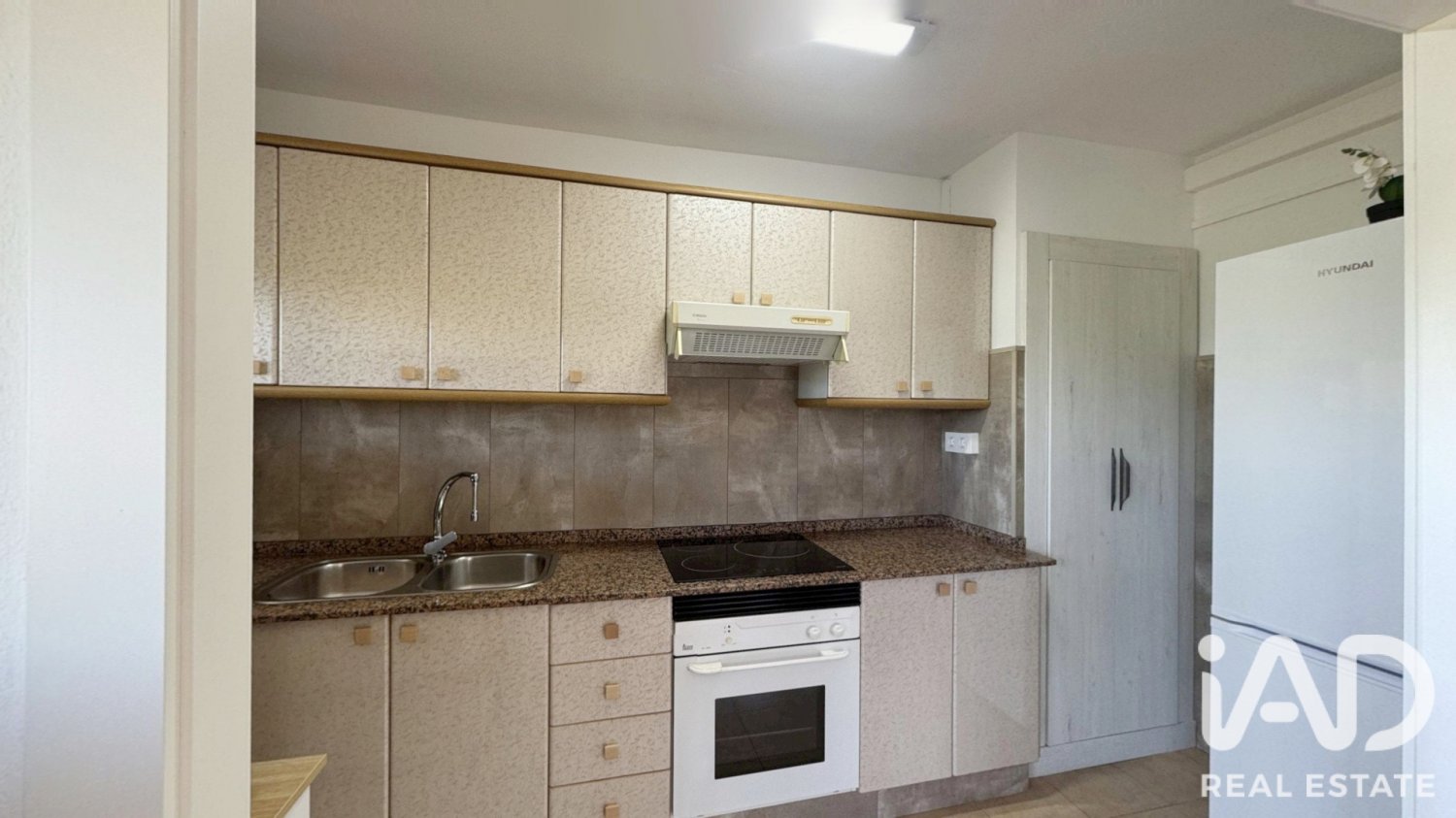 Apartment in Salou, Tarragona, Spain 2 bedrooms, 76 sq.m. No. 199537