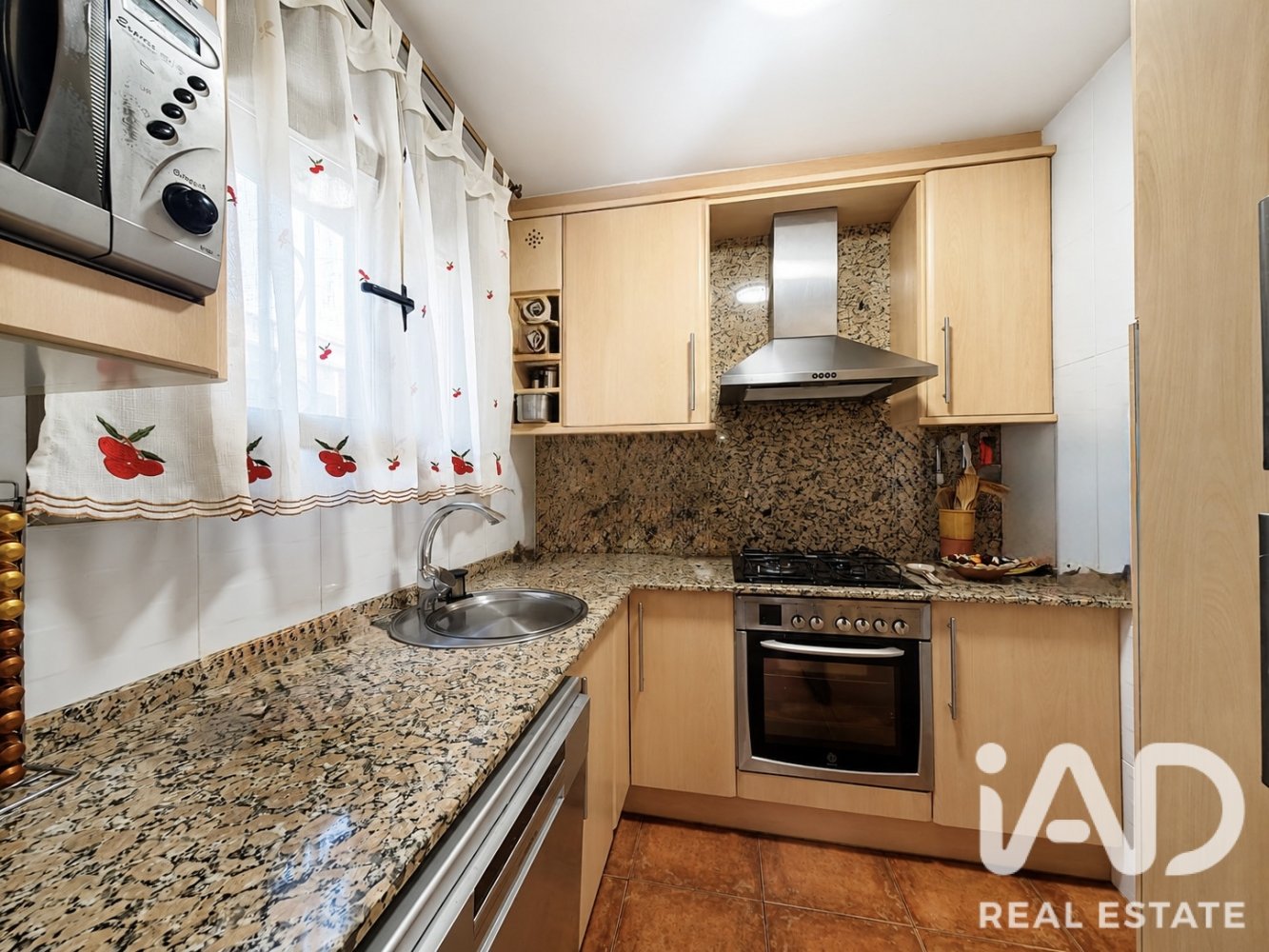 Townhouse in Cambrils, Tarragona, Spain 3 bedrooms, 141 sq.m. No. 199536