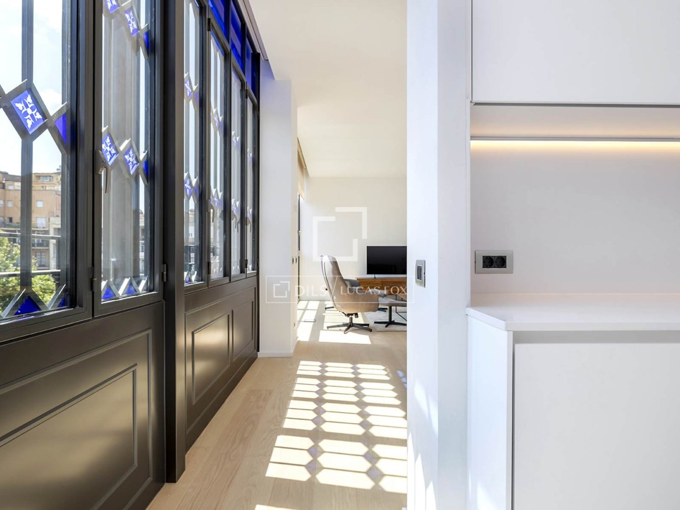 Apartment in Barcelona, Spain 2 bedrooms, 91 sq.m. No. 199175