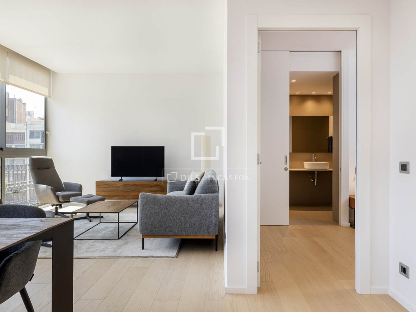 Apartment in Barcelona, Spain 2 bedrooms, 91 sq.m. No. 199175