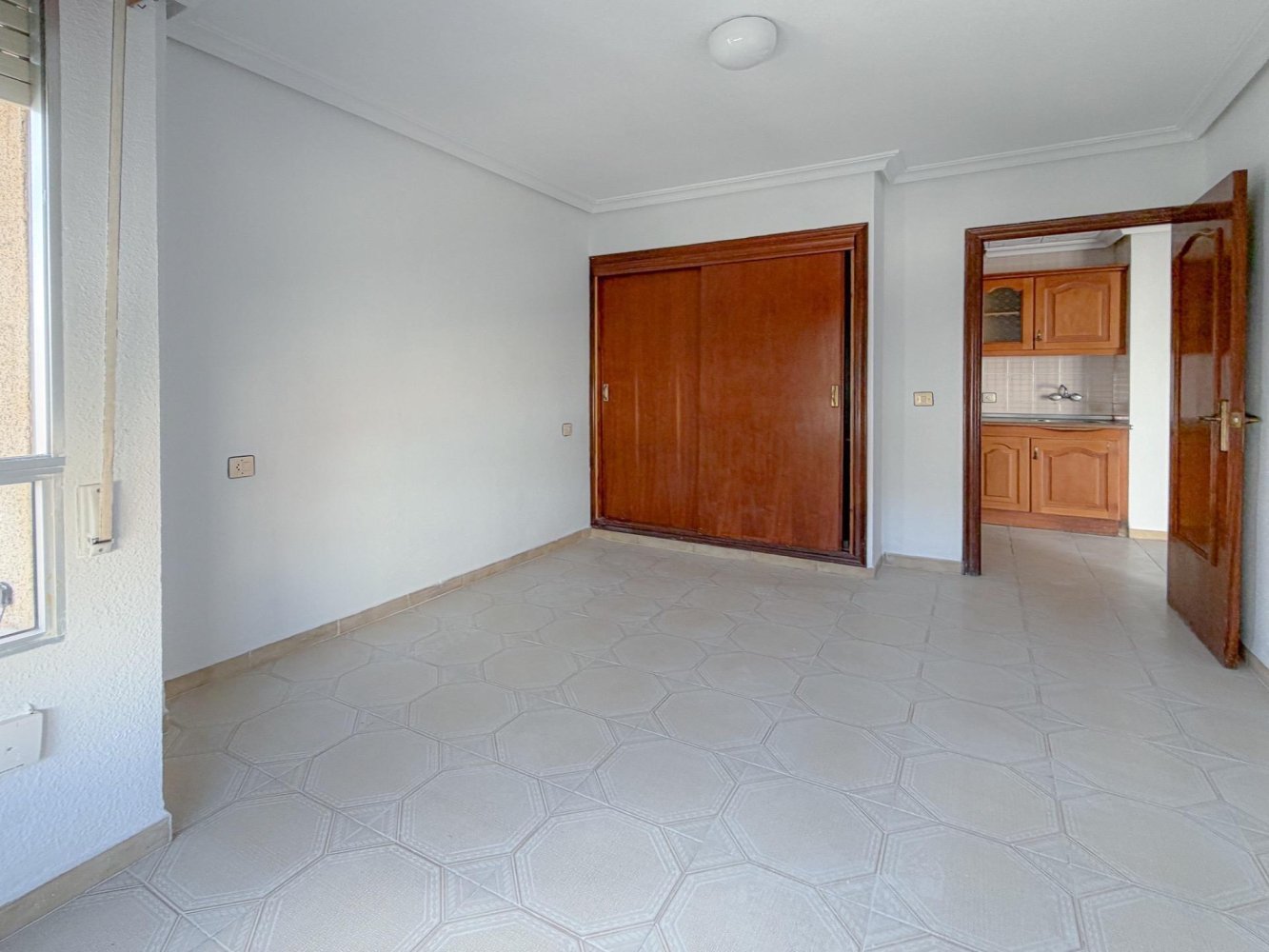 Appartamento a Torrevieja, Alicante, Spagna 1 camera da letto, 46 mq. N° 199899