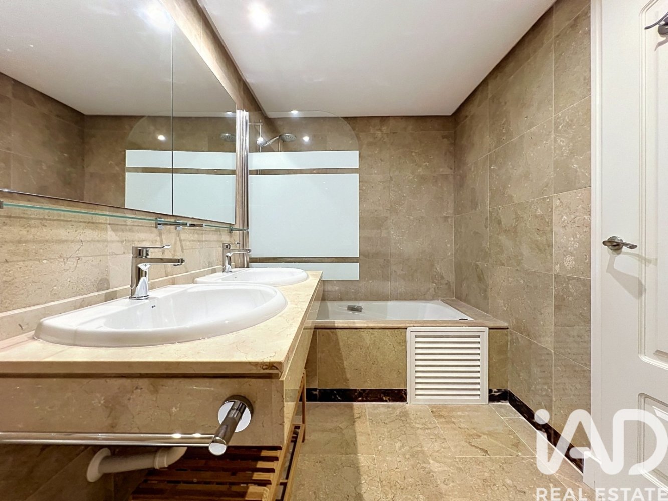 Dzīvoklis Manilva, Malaga, Spānijā 2 istabas, 104 m2 Nr. 199547