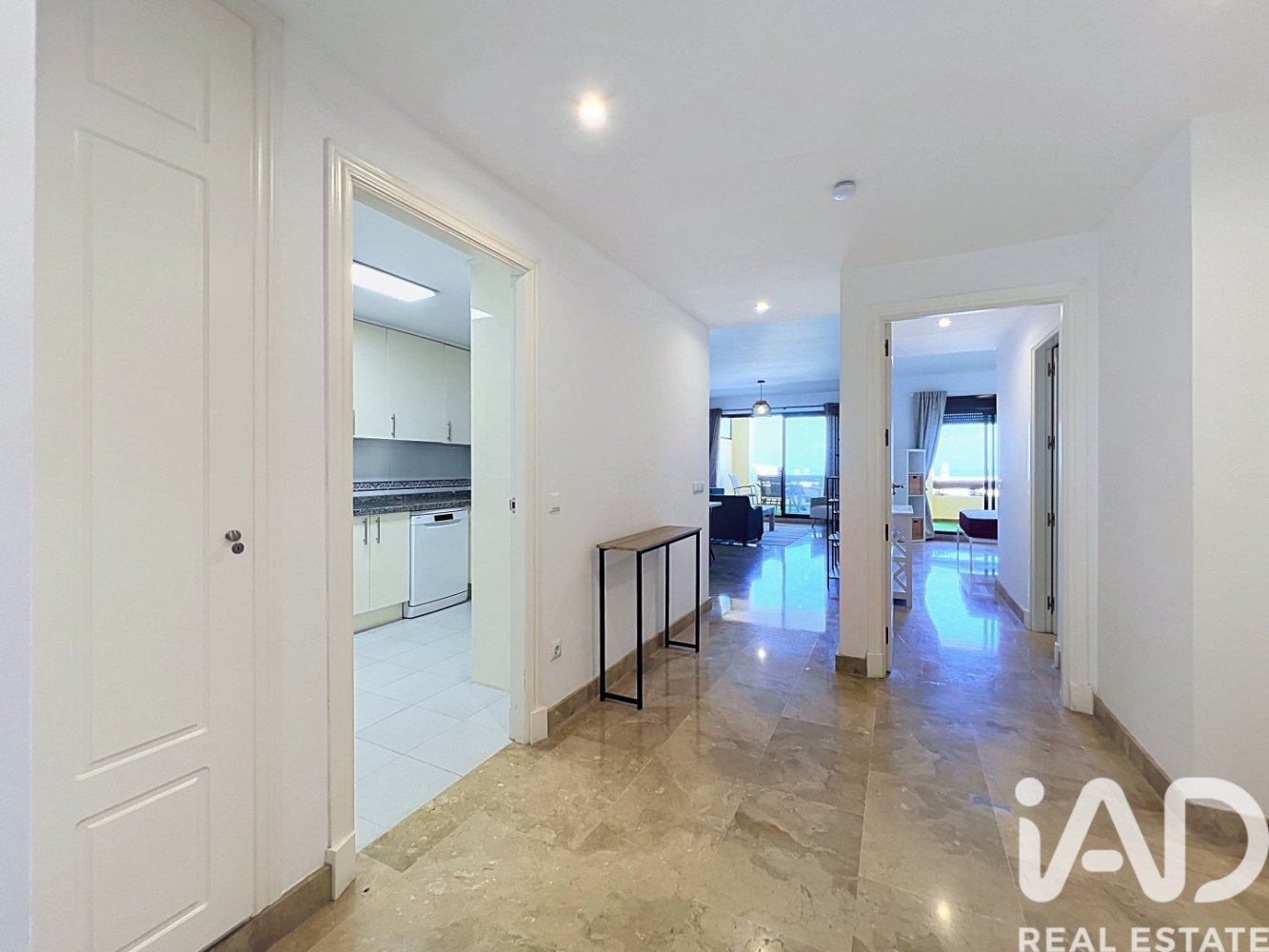 Dzīvoklis Manilva, Malaga, Spānijā 2 istabas, 104 m2 Nr. 199547