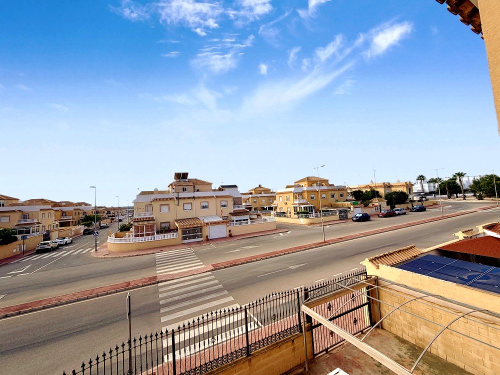 Villetta a schiera a Ciudad Quesada, Alicante, Spagna 3 camere da letto, 125 mq. N° 198297