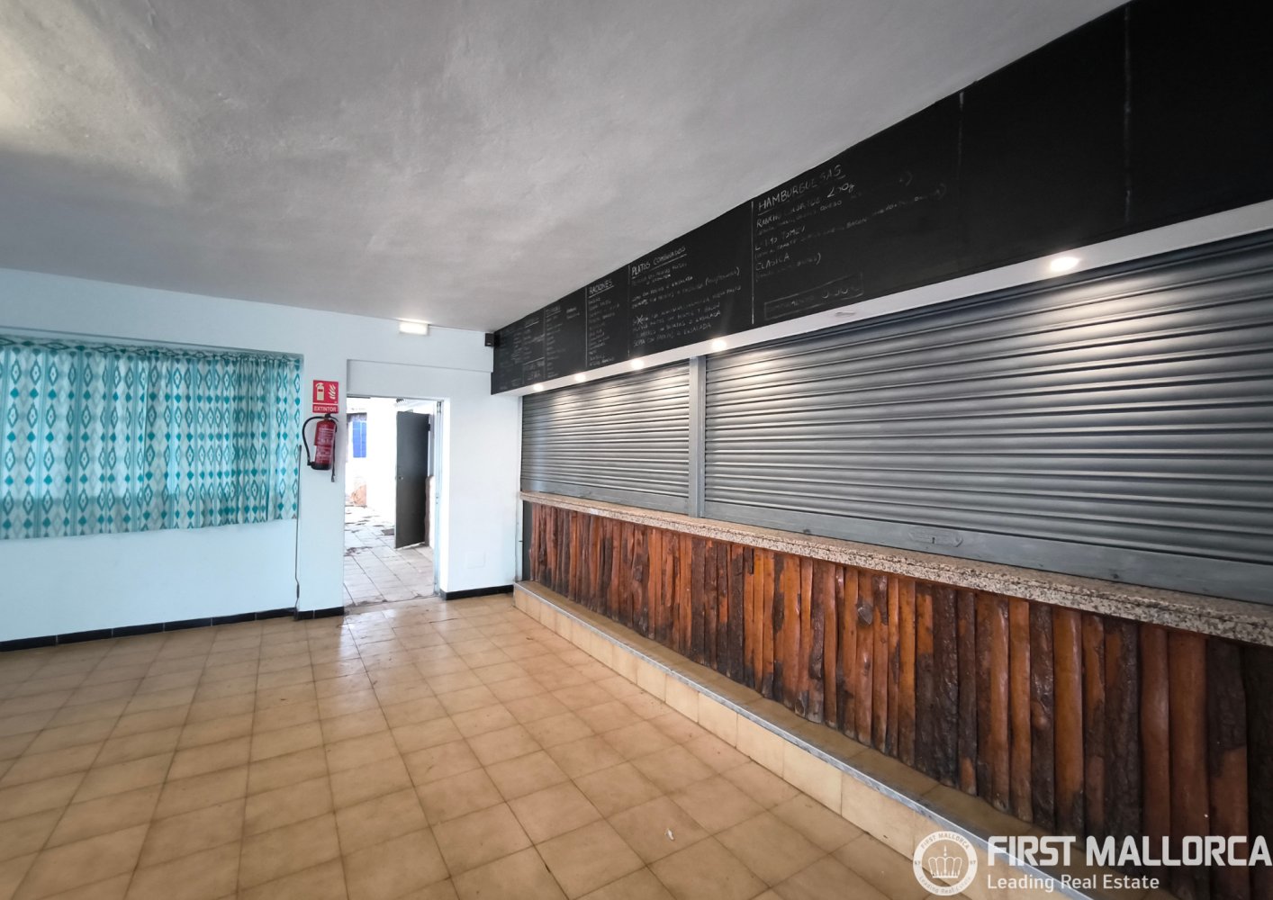 Liikekiinteistö Palma de Majorca, Mallorca, Espanja 1235 m2 No. 197159