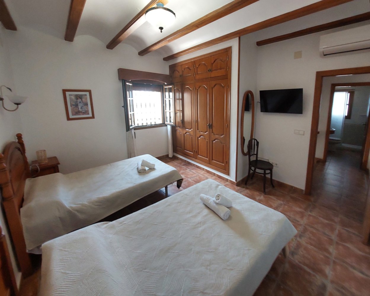 Villa in Calpe, Alicante, Spain 9 bedrooms, 280 sq.m. No. 199970