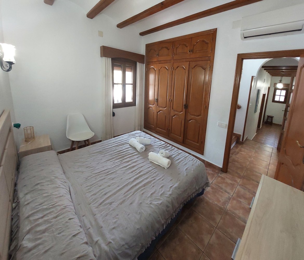 Villa in Calpe, Alicante, Spain 9 bedrooms, 280 sq.m. No. 199970