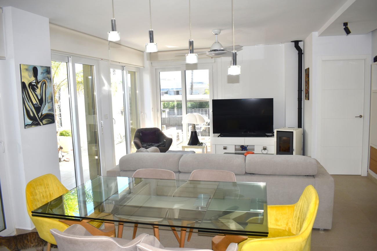 Villa à Vistabella, Alicante, Espagne 3 chambres, 100 m2 No. 198026
