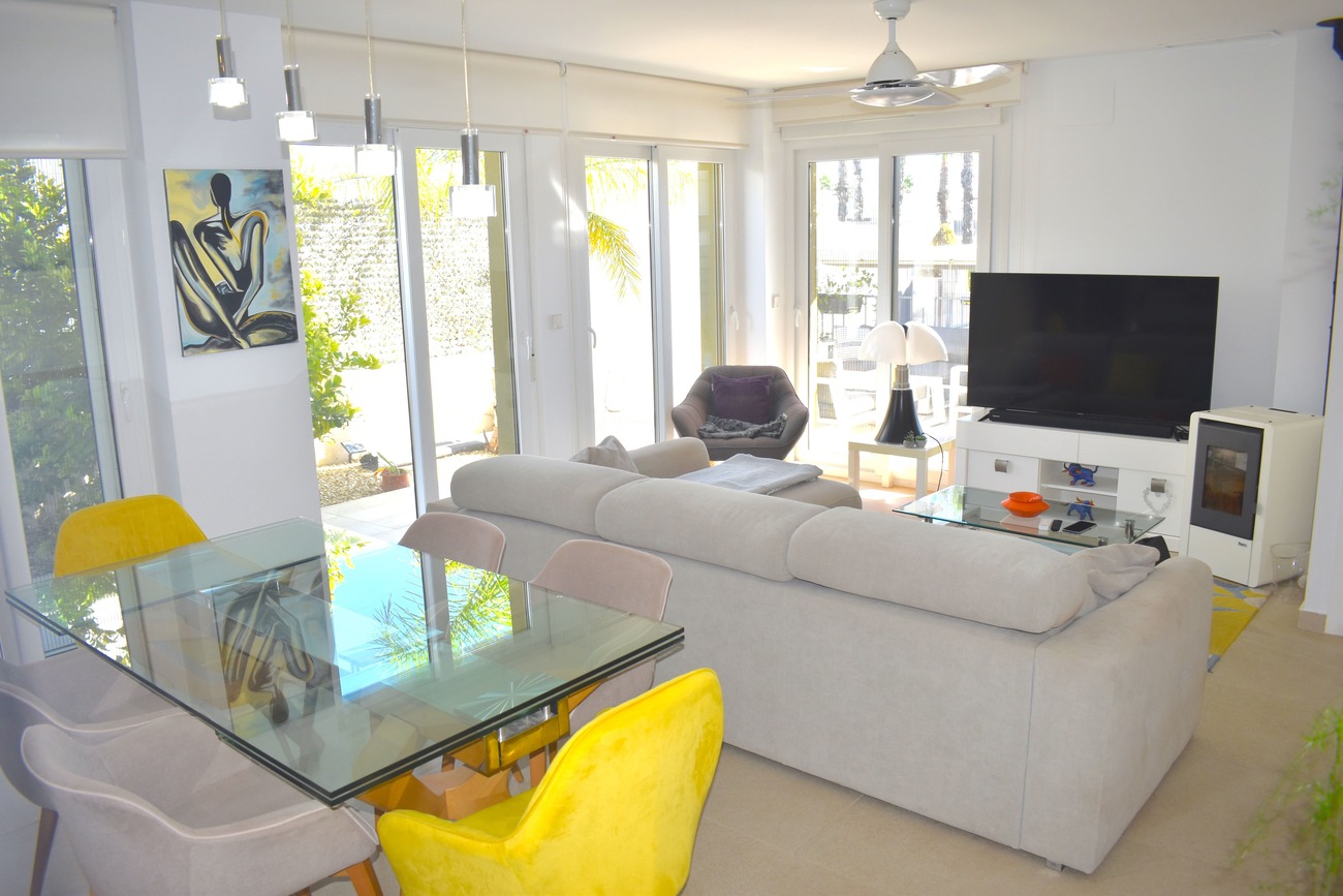 Villa à Vistabella, Alicante, Espagne 3 chambres, 100 m2 No. 198026