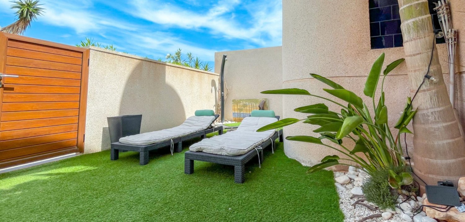 Rindu māja Torrevieja, Alicante, Spānijā 2 istabas, 54 m2 Nr. 197242