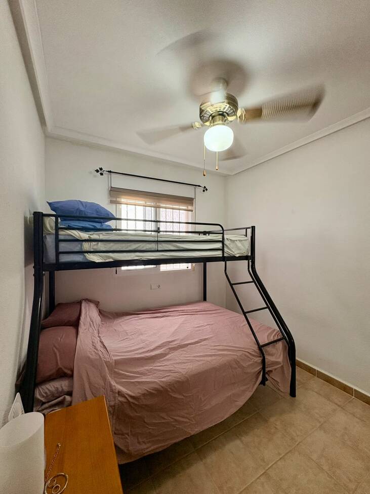 Apartament w Guardamar del Segura, Alicante, Hiszpania 2 sypialnie, 61 mkw. nr 197429