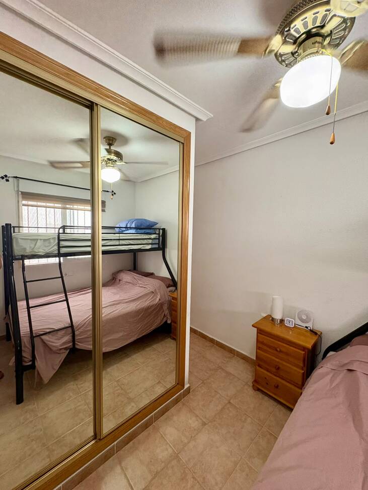 Apartament w Guardamar del Segura, Alicante, Hiszpania 2 sypialnie, 61 mkw. nr 197429