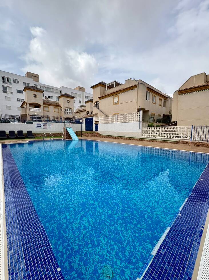 Apartament w Guardamar del Segura, Alicante, Hiszpania 2 sypialnie, 61 mkw. nr 197429
