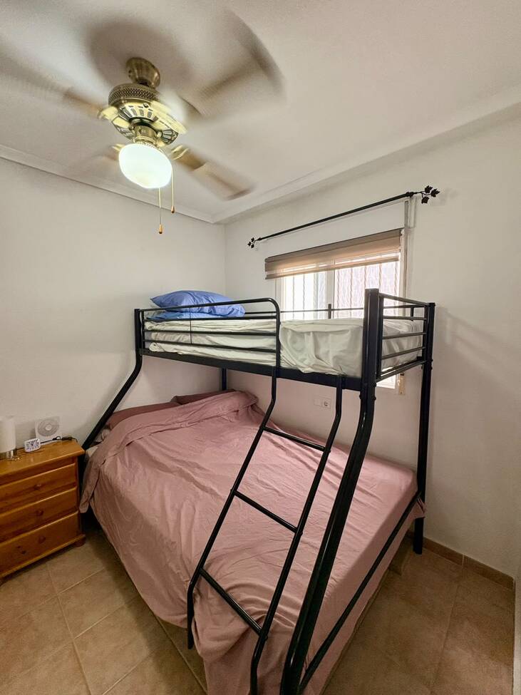 Apartament w Guardamar del Segura, Alicante, Hiszpania 2 sypialnie, 61 mkw. nr 197429