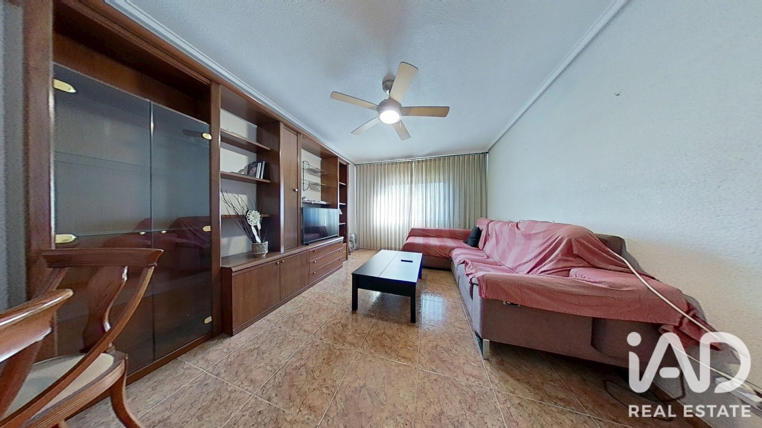 Apartment in Elda, Alicante, Spain 3 bedrooms, 142 sq.m. No. 197864