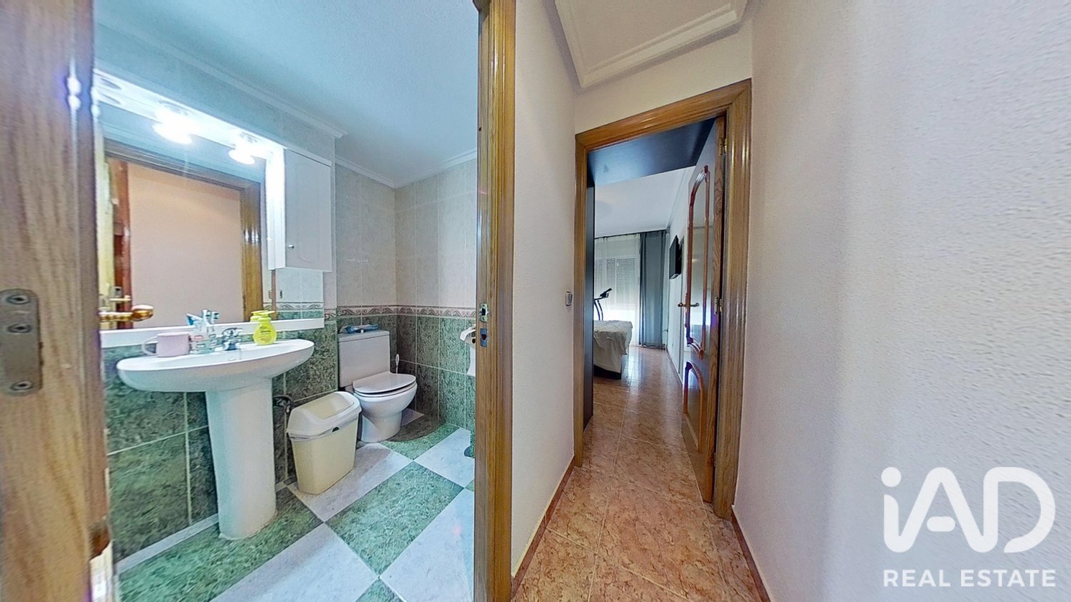 Apartment in Elda, Alicante, Spain 3 bedrooms, 142 sq.m. No. 197864