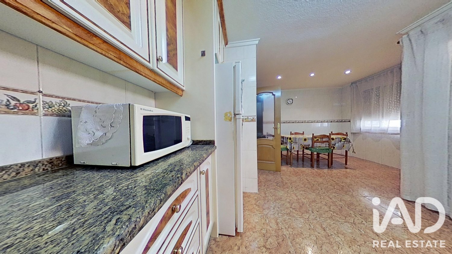 Apartment in Elda, Alicante, Spain 3 bedrooms, 142 sq.m. No. 197864