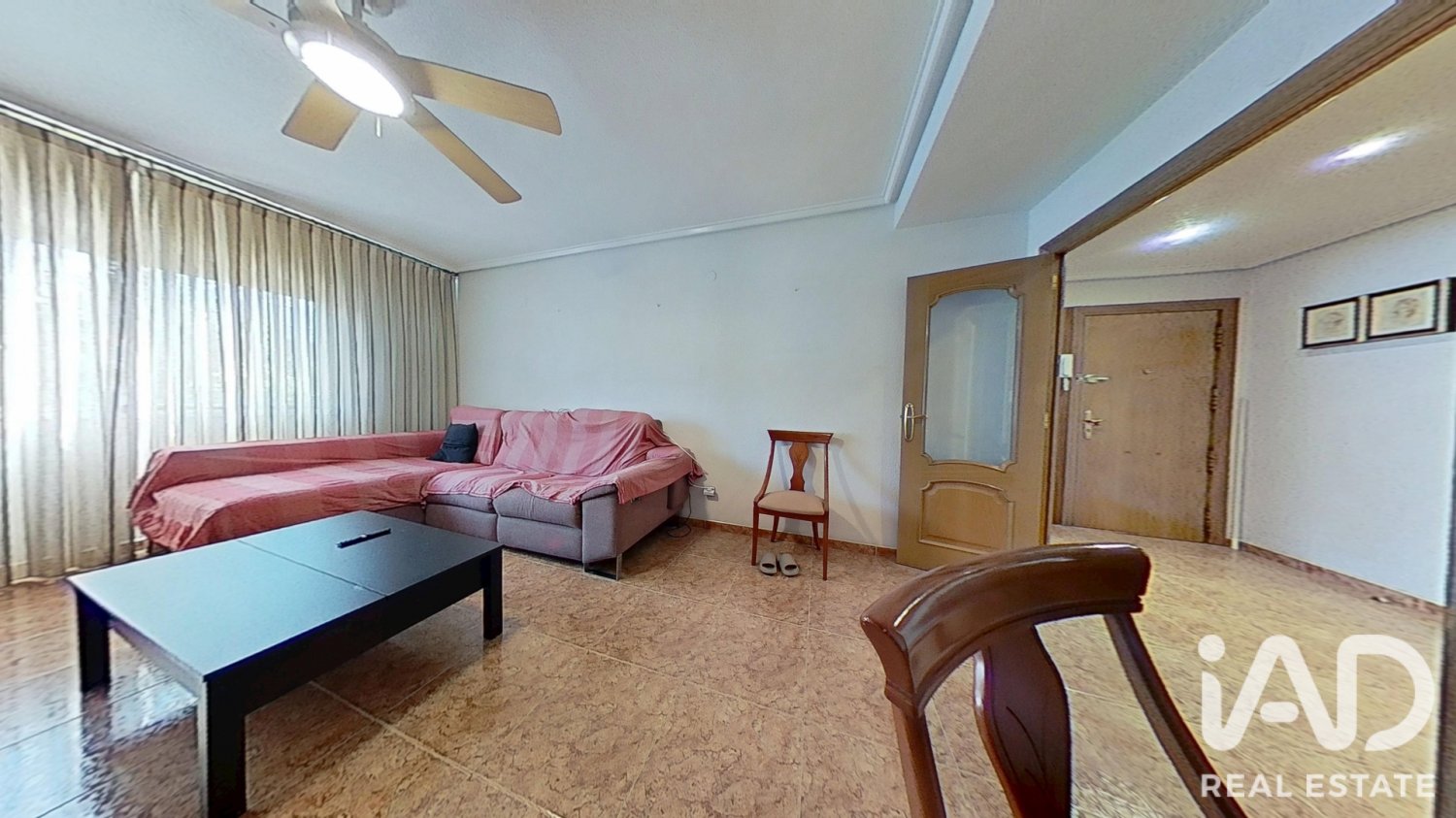 Apartment in Elda, Alicante, Spain 3 bedrooms, 142 sq.m. No. 197864