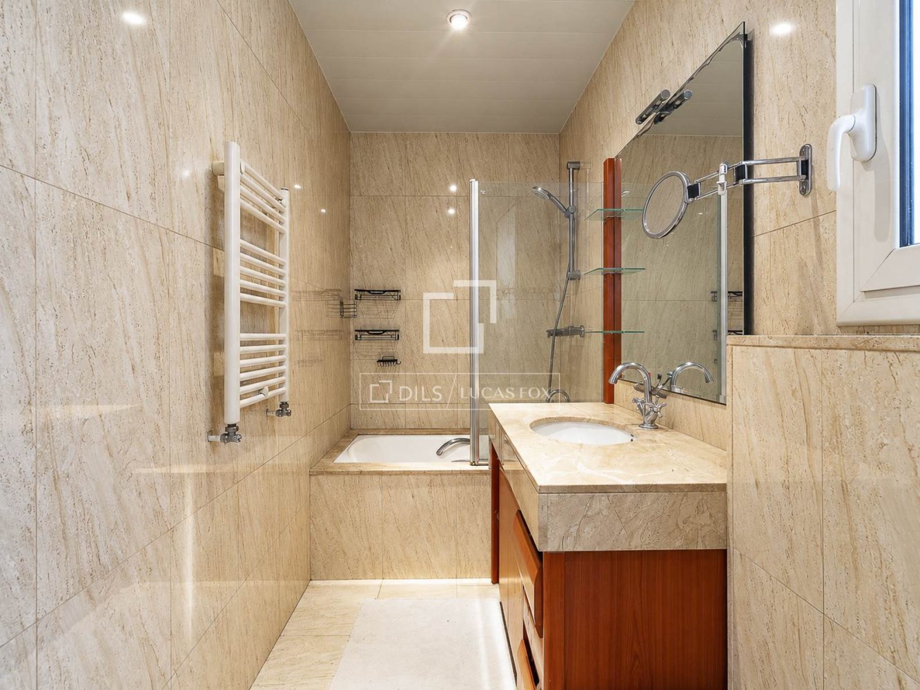 Penthäuser in Barcelona, Spanien 3 Schlafzimmer, 85 m2 Nr. 199999