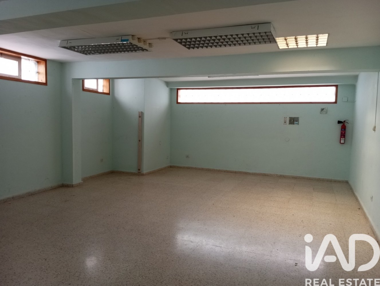 Commercial property à Jaca, Huesca, Espagne 60 m2 No. 198724
