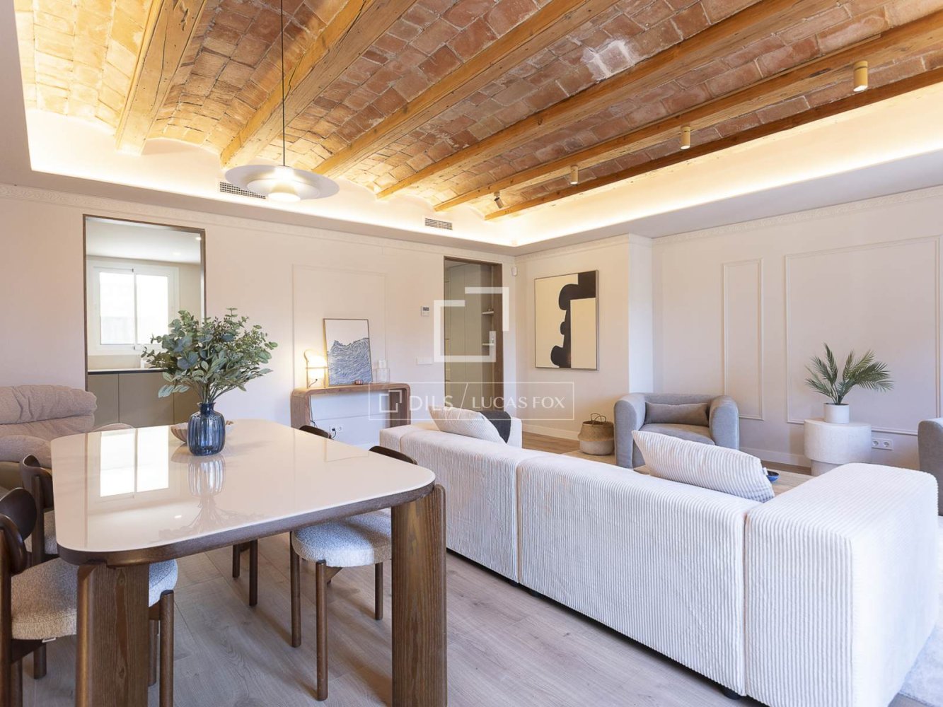 Apartment à Barcelona, Espagne 3 chambres, 141 m2 No. 200004