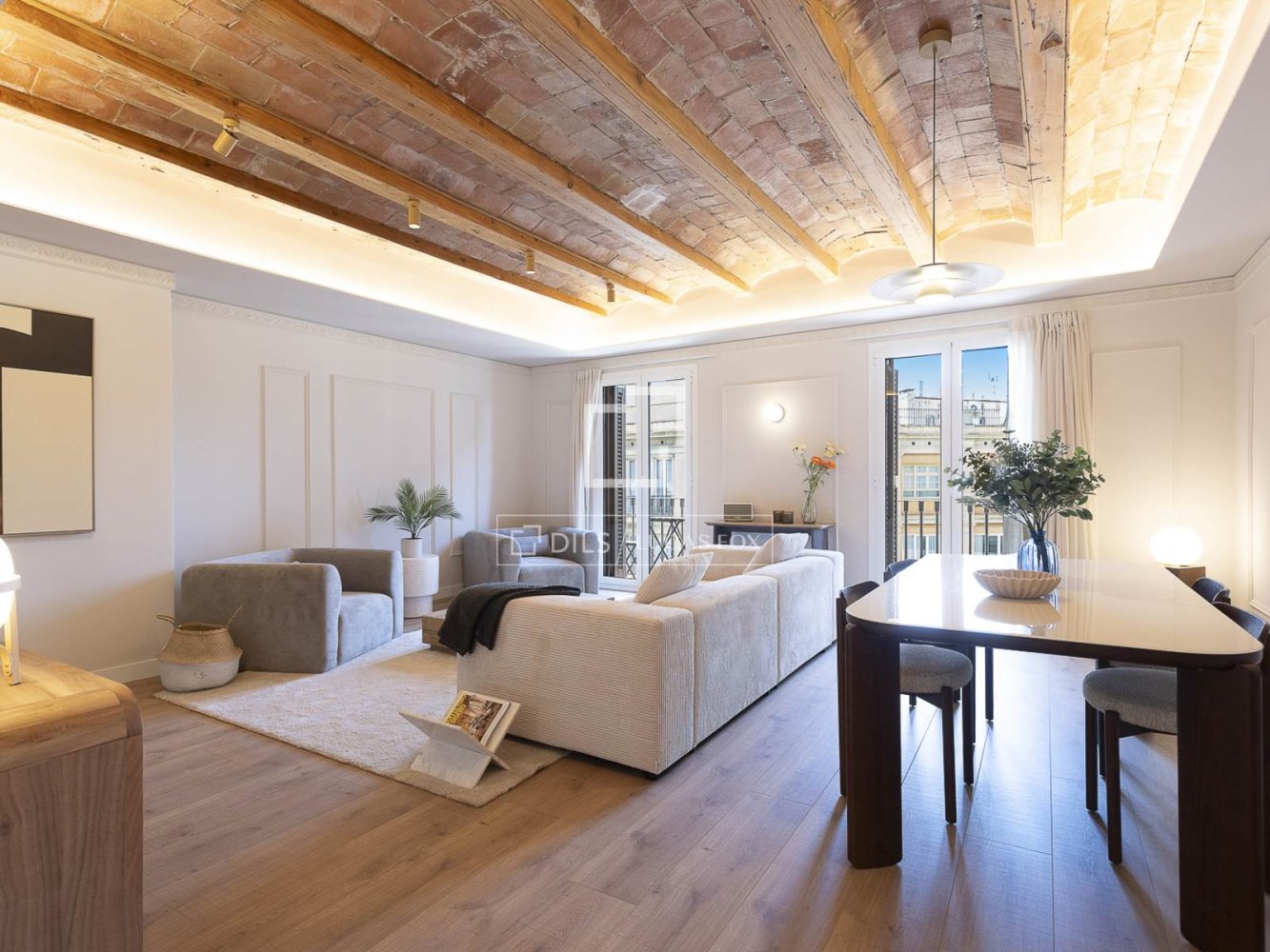 Apartment à Barcelona, Espagne 3 chambres, 141 m2 No. 200004