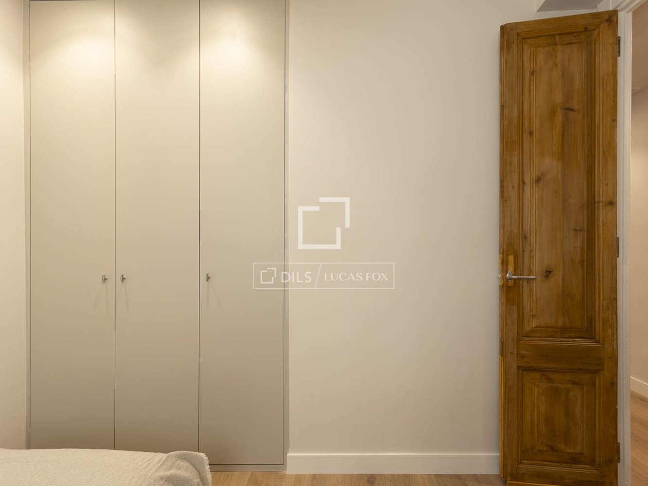 Apartment à Barcelona, Espagne 3 chambres, 141 m2 No. 200004