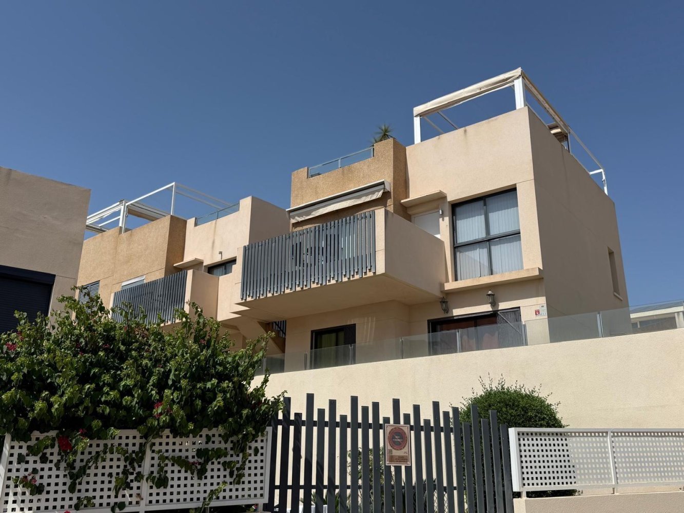 Bungalow a La Zenia, Alicante, Spagna 2 camere da letto, 63 mq. N° 197206
