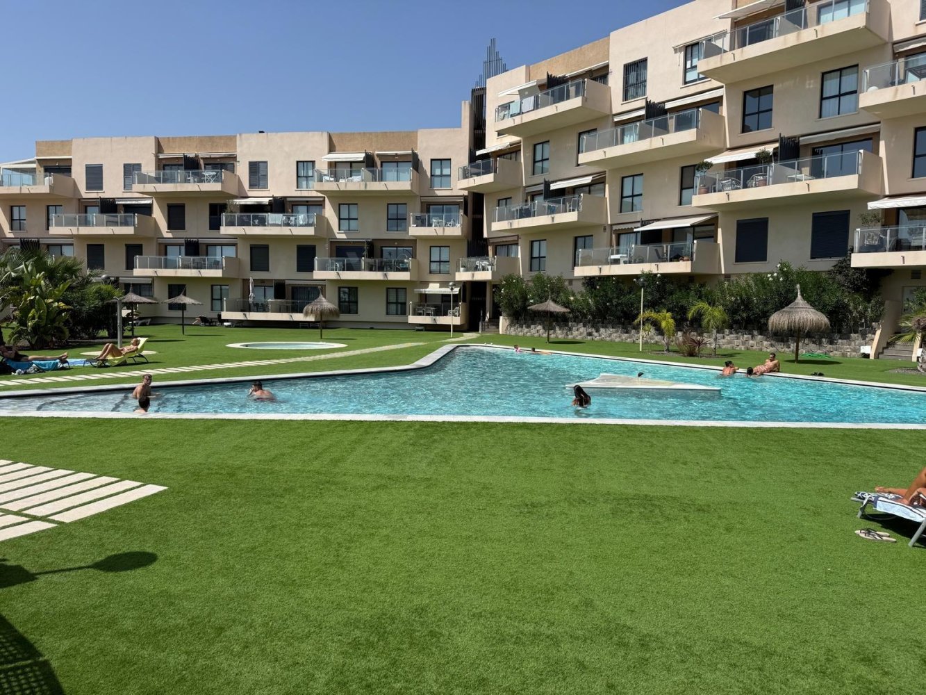 Bungalow a La Zenia, Alicante, Spagna 2 camere da letto, 63 mq. N° 197206