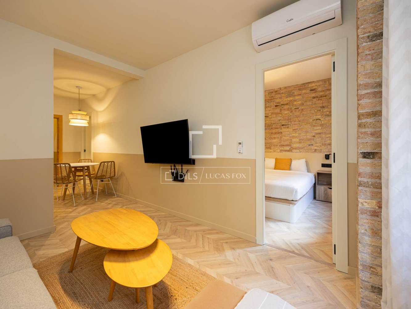 Apartment à Barcelona, Espagne 3 chambres, 78 m2 No. 199151