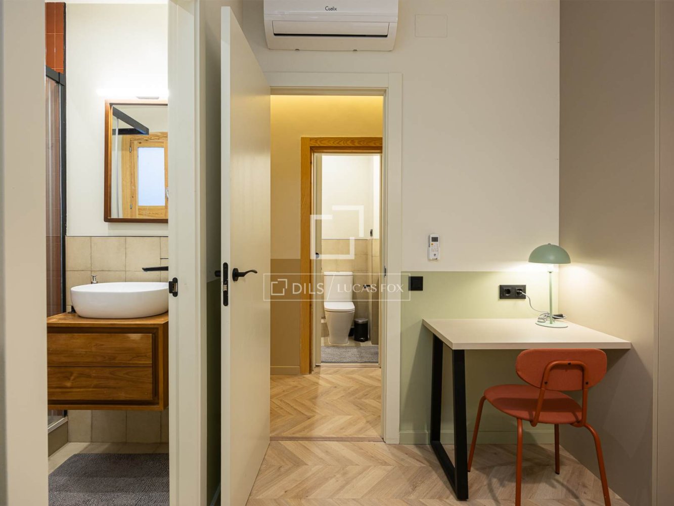 Apartment à Barcelona, Espagne 3 chambres, 78 m2 No. 199151