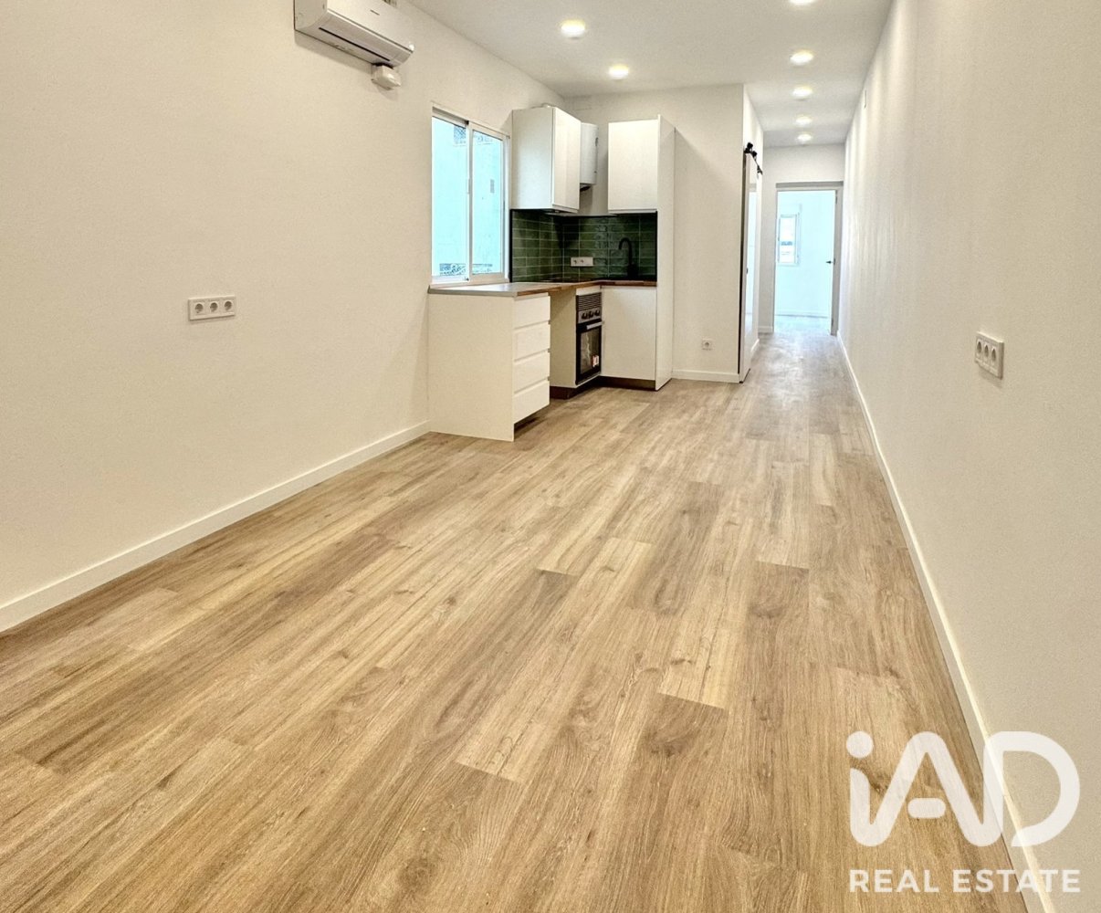 Appartamento a Barcelona, Spagna 3 camere da letto, 60 mq. N° 197759