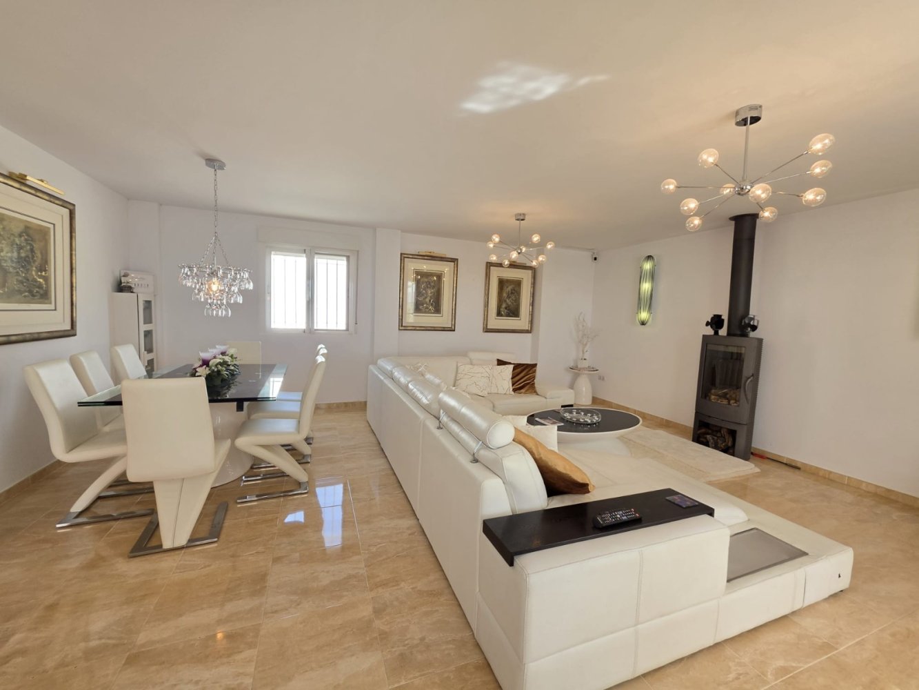 Villa Pinoso, Alicante, Spānijā 3 istabas, 263 m2 Nr. 198967
