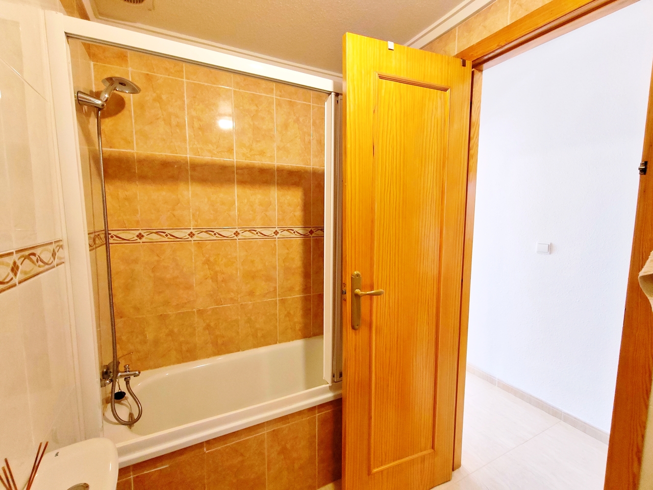 Villetta a schiera a Ciudad Quesada, Alicante, Spagna 4 camere da letto, 104 mq. N° 198313