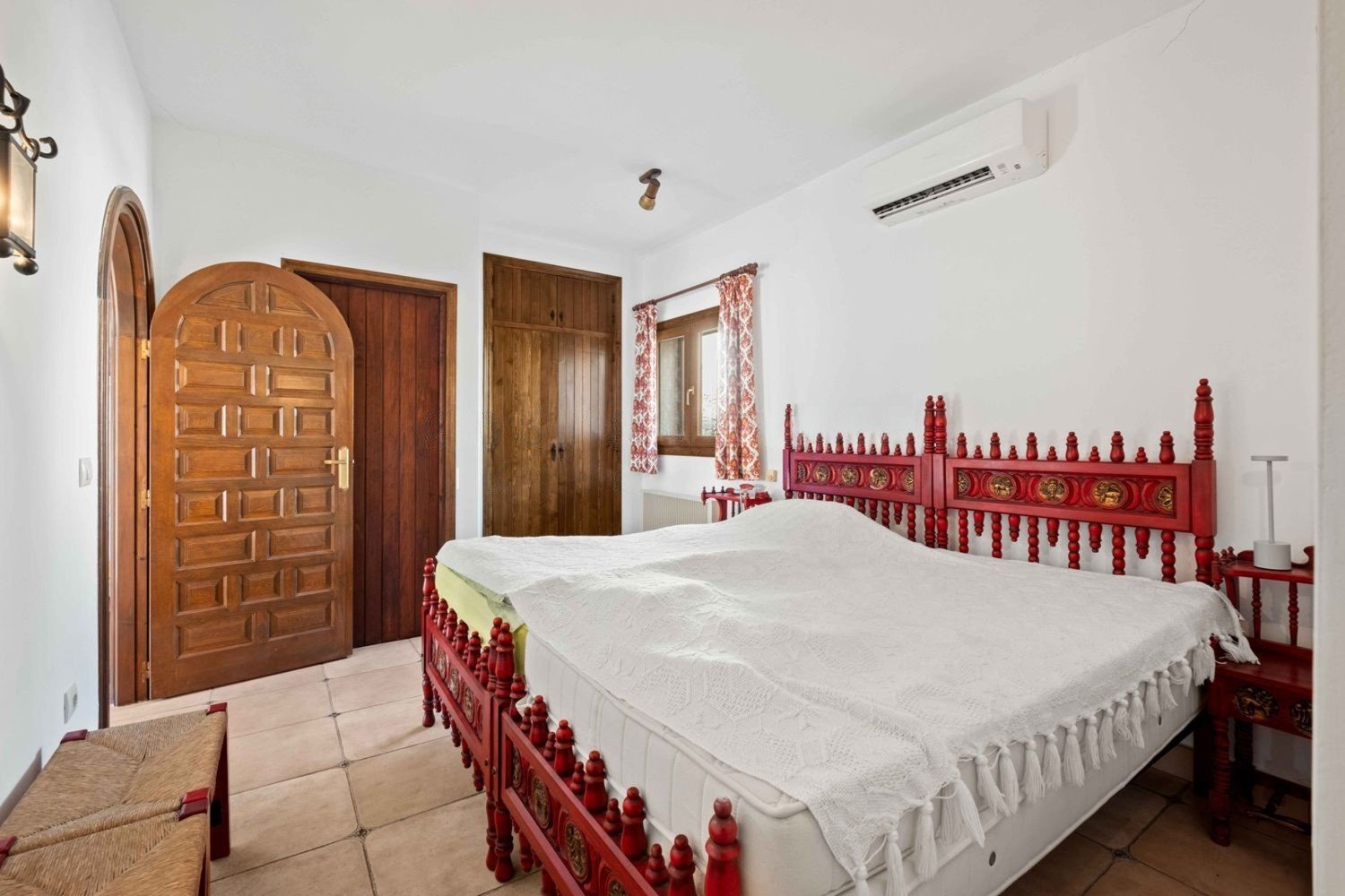 Villa in Calpe, Alicante, Spanien 5 Schlafzimmer, 271 m2 Nr. 197169