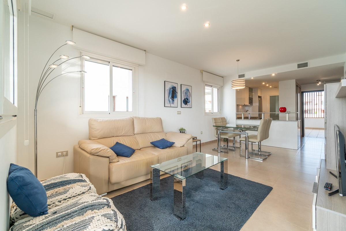 Apartment in Alicante, Spain 2 bedrooms, 63 sq.m. No. 198943