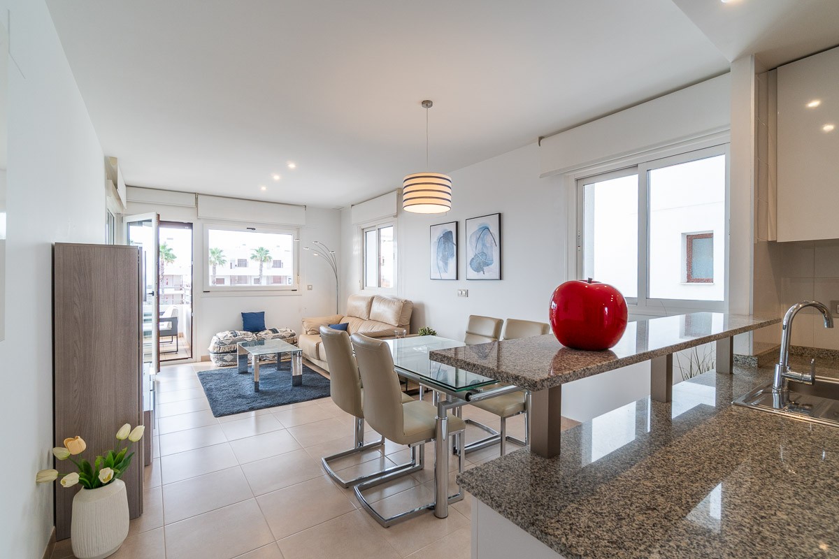 Apartment in Alicante, Spain 2 bedrooms, 63 sq.m. No. 198943