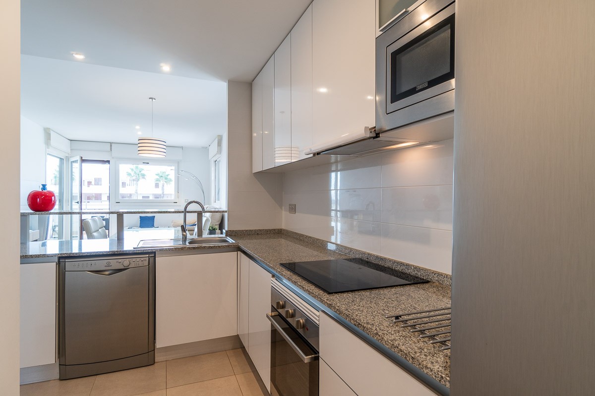Apartment in Alicante, Spain 2 bedrooms, 63 sq.m. No. 198943
