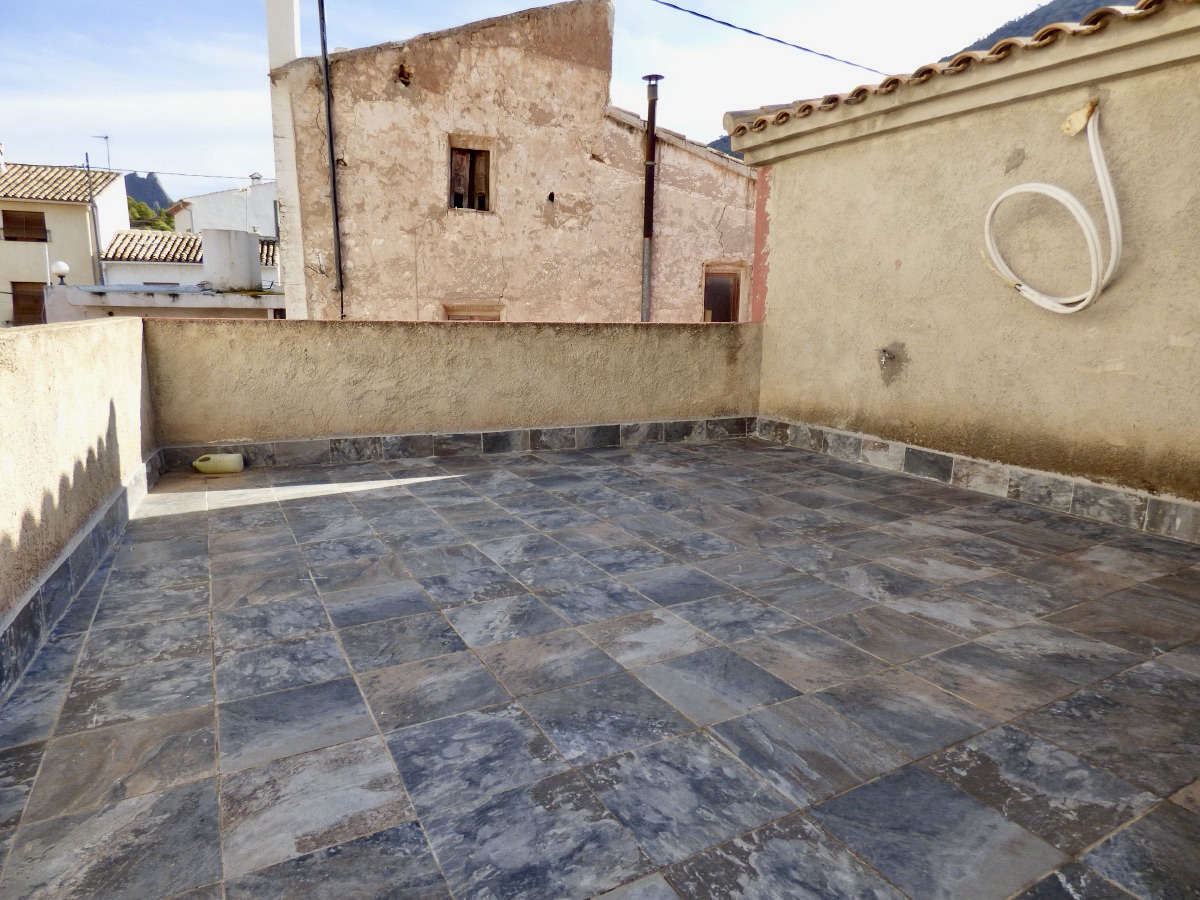 Hus i Orxeta, Alicante, Spanien 5 sovrum, 282 kvm. Nr. 199977