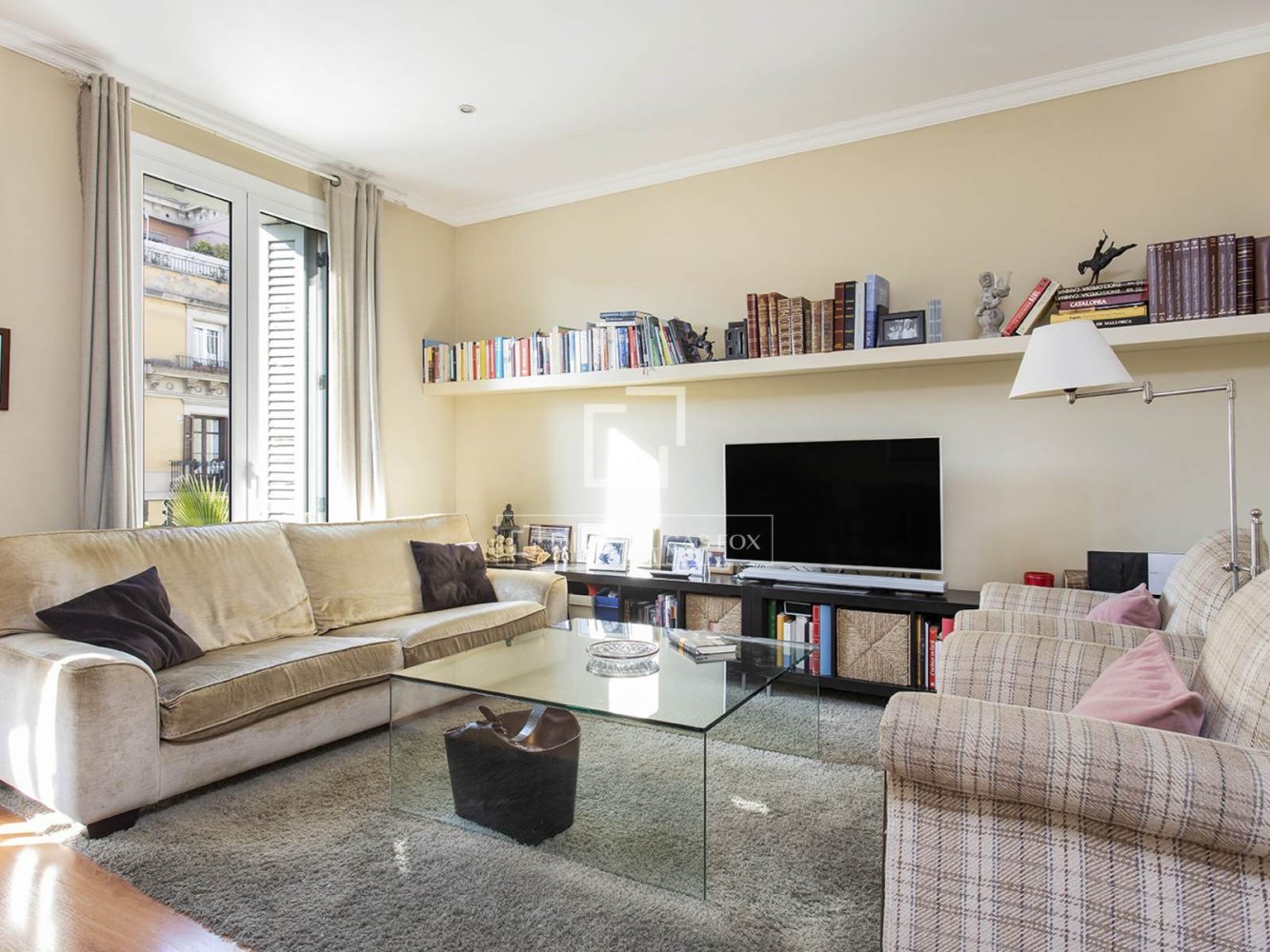 Apartment à Barcelona, Espagne 4 chambres, 121 m2 No. 199161