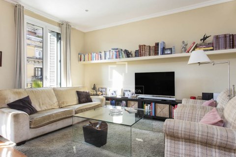 Apartment à Barcelona, Espagne 4 chambres, 121 m2 No. 199161